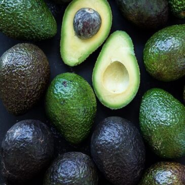 How To Make An Avocado Rose And Pistachio Dukkah Bowl